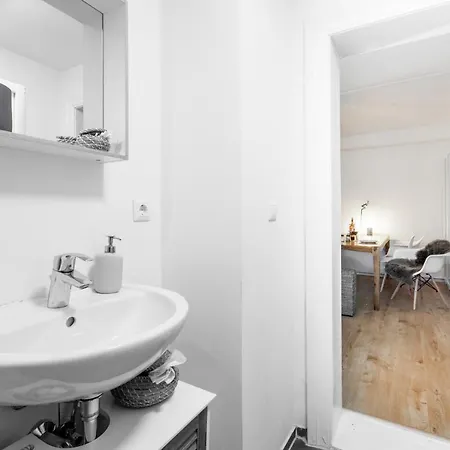 Arbio I Cosy Spacious In Kreuzburg Appartamento Berlino